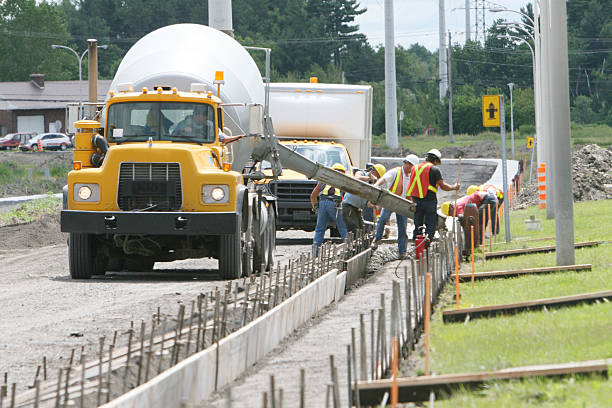 Best Concrete Sidewalk Installation in Tecumseh, MI